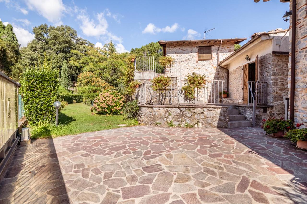 Al Giardino Degli Ulivi Guest House Santa Maria Albiano Exterior photo